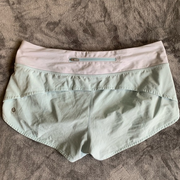 Lululemon Light Blue Speed Ups 2.5’ sz 8 - Picture 3 of 4